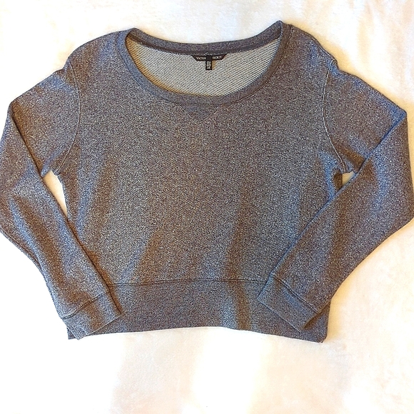 Victoria's Secret Cropped Top NWOT - Picture 1 of 4